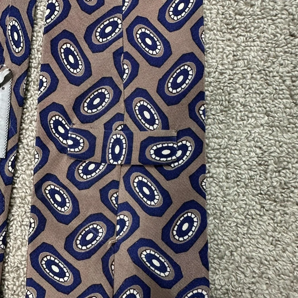Guess silk necktie